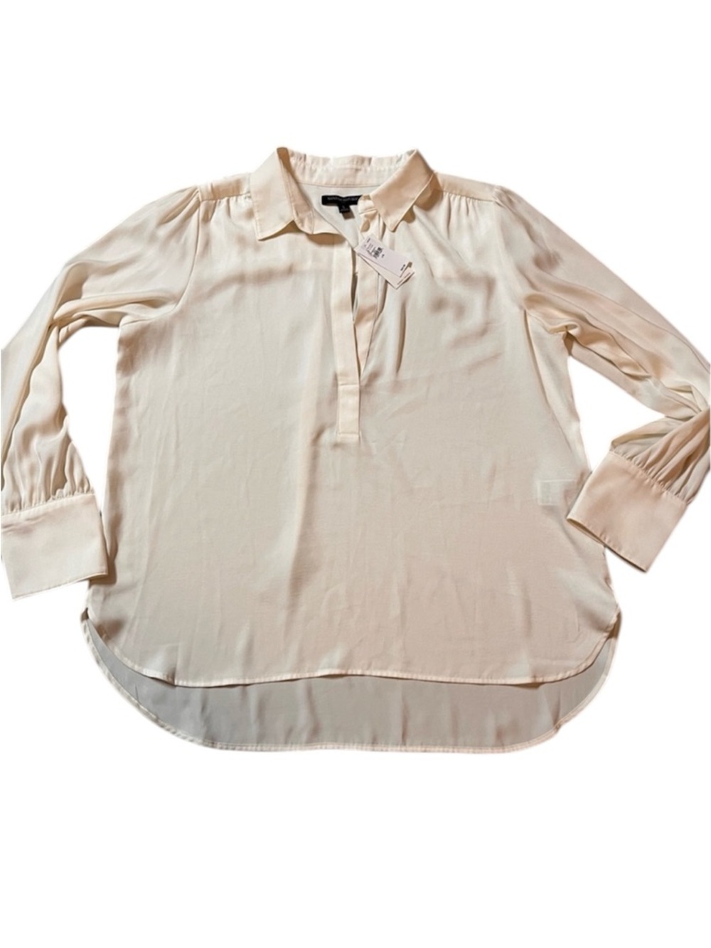 New BANANA REPUBLIC Cream Women's Blouse. Large